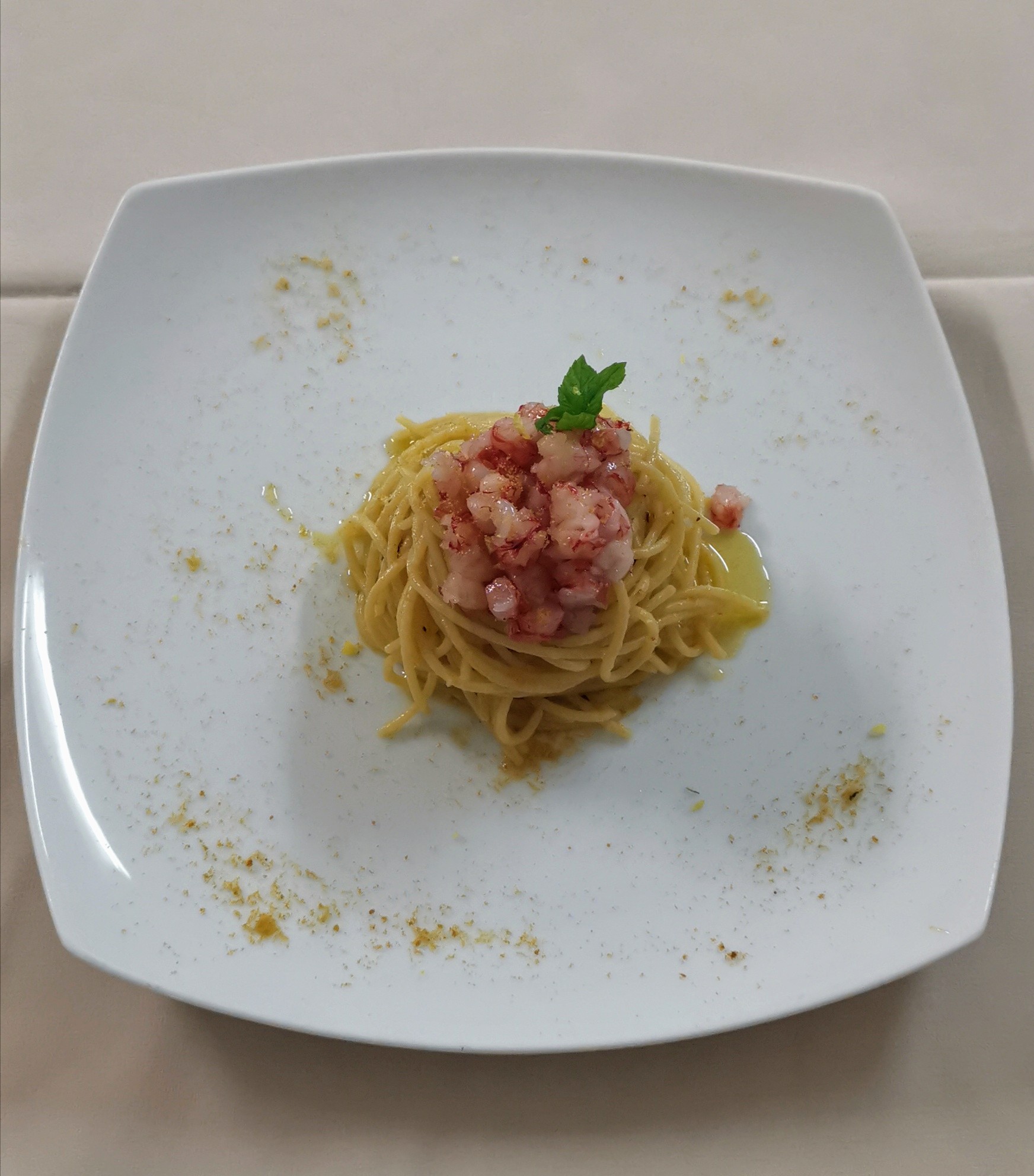 tartare di gamberi rossi e bottarga